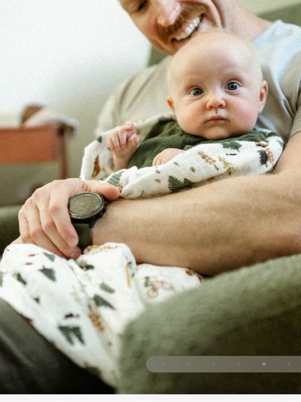 Little Unicorn Muslin Swaddle / Light Stroller Beach Coverage & Two Burp Clothes - Picture 9 of 9